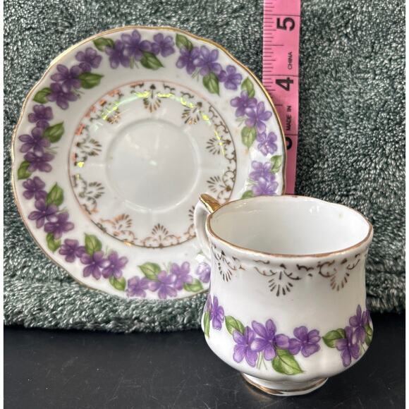 Vintage Inarco Japan Demitasse Cup And Saucer Set Violets Gold Accent - Picture 6 of 13